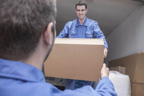Local removals team helping a home move in Cannhall