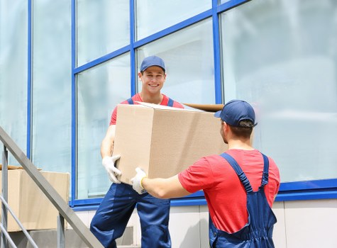Office and commercial relocation service in Cannhall