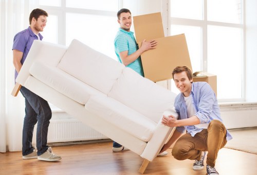 Commercial moving van support for local Cannhall businesses