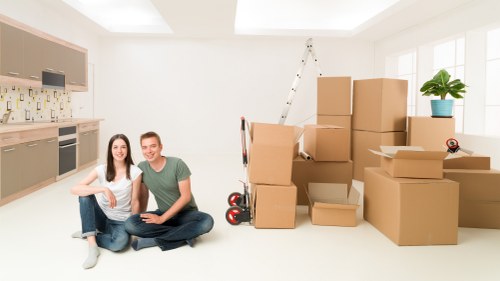 Careful handling of household items during a Cannhall move