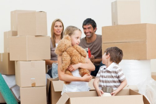 Man and van removals service for homes and businesses in Cannhall